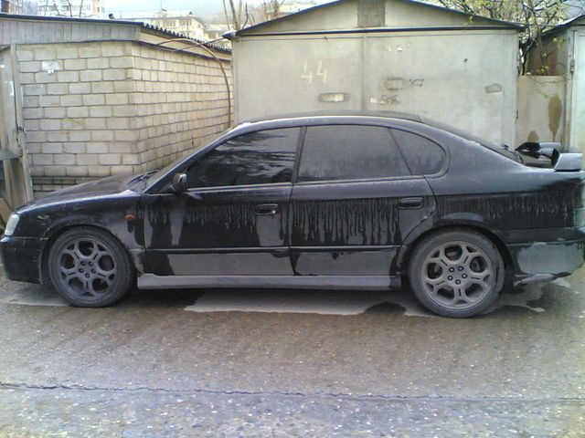 2000 Subaru Legacy B4