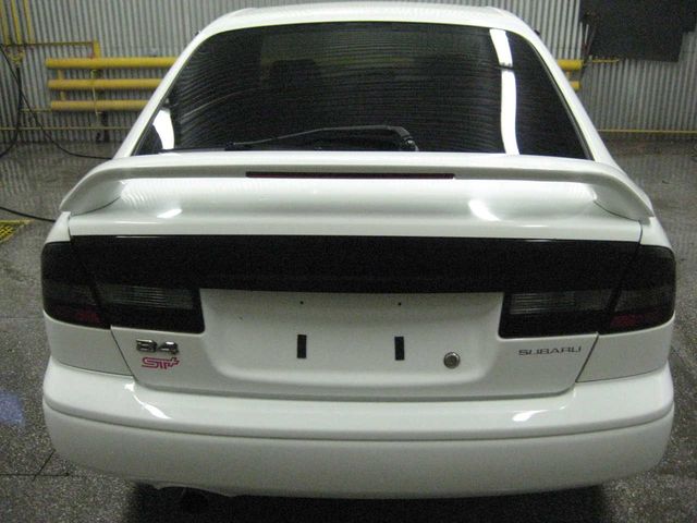 2000 Subaru Legacy B4