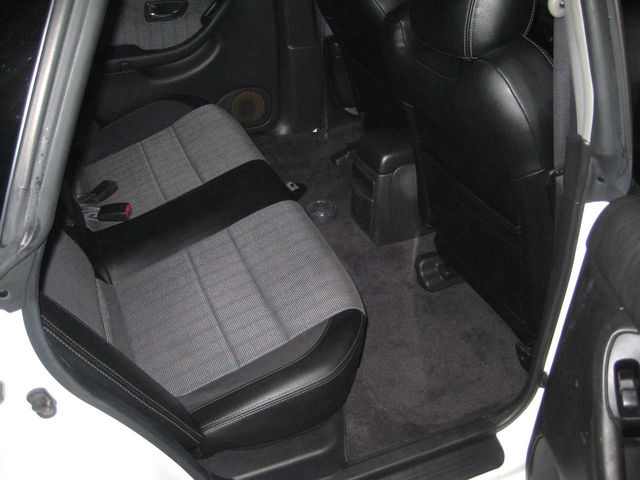 2000 Subaru Legacy B4