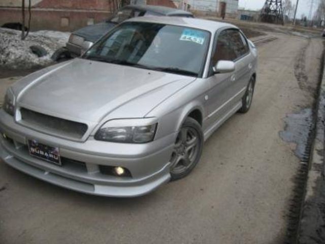 2000 Subaru Legacy B4