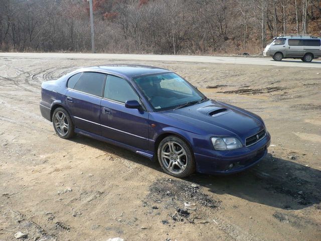 2000 Subaru Legacy B4