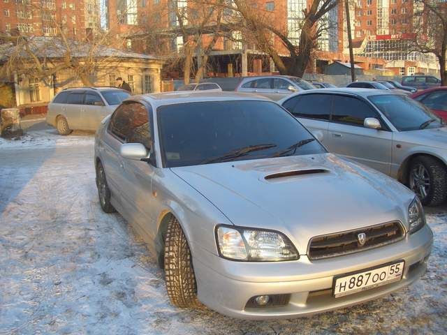 2000 Subaru Legacy B4