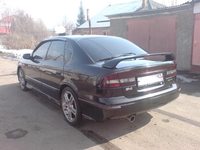 2000 Subaru Legacy B4