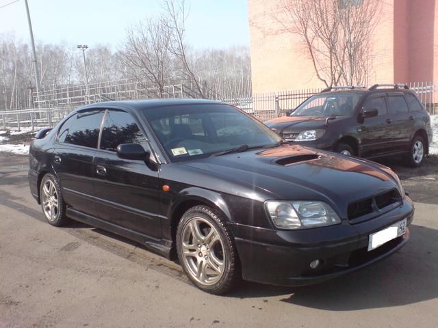2000 Subaru Legacy B4