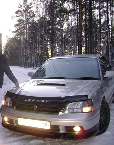 2000 Subaru Legacy B4