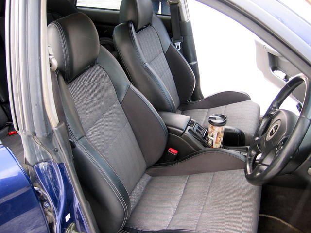 2000 Subaru Legacy B4
