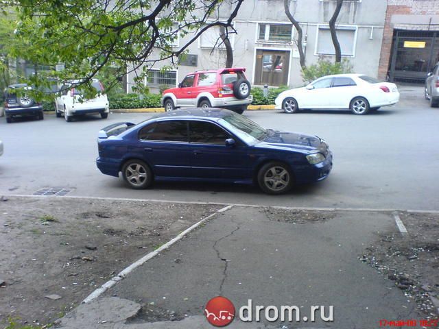 2000 Subaru Legacy B4