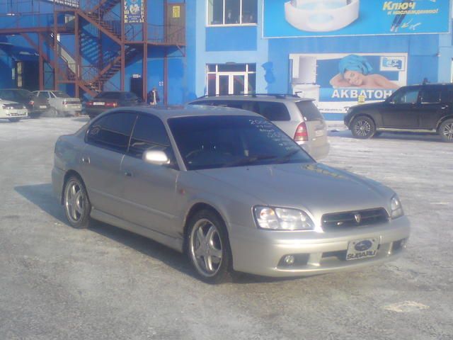 2000 Subaru Legacy B4