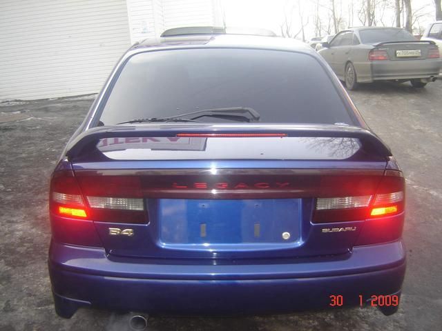 2000 Subaru Legacy B4
