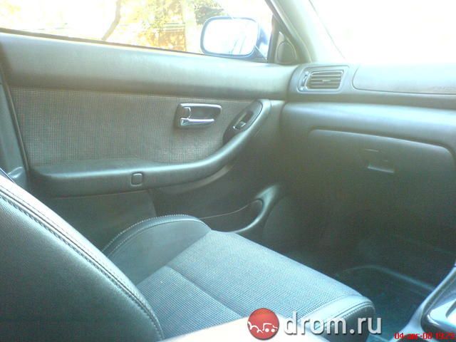 2000 Subaru Legacy B4