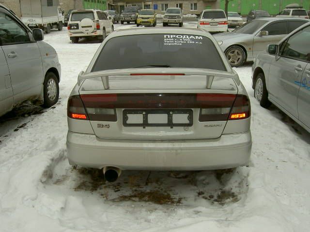 2000 Subaru Legacy B4