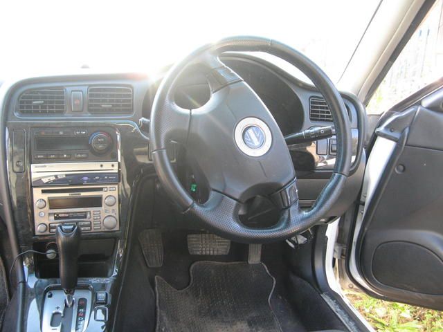 2000 Subaru Legacy B4