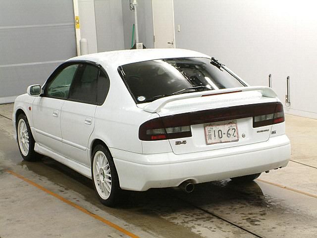 2000 Subaru Legacy B4