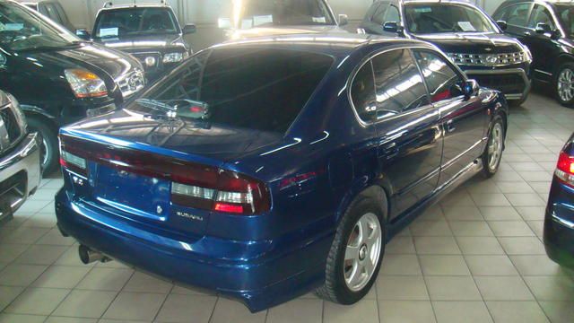 2000 Subaru Legacy B4