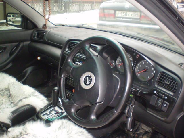 2000 Subaru Legacy B4