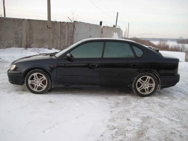 2000 Subaru Legacy B4