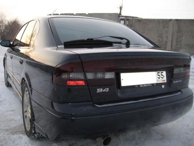2000 Subaru Legacy B4