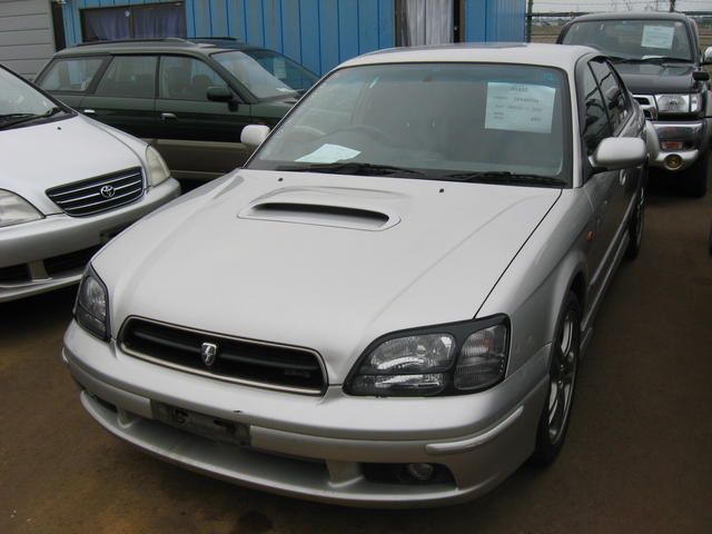 2000 Subaru Legacy B4