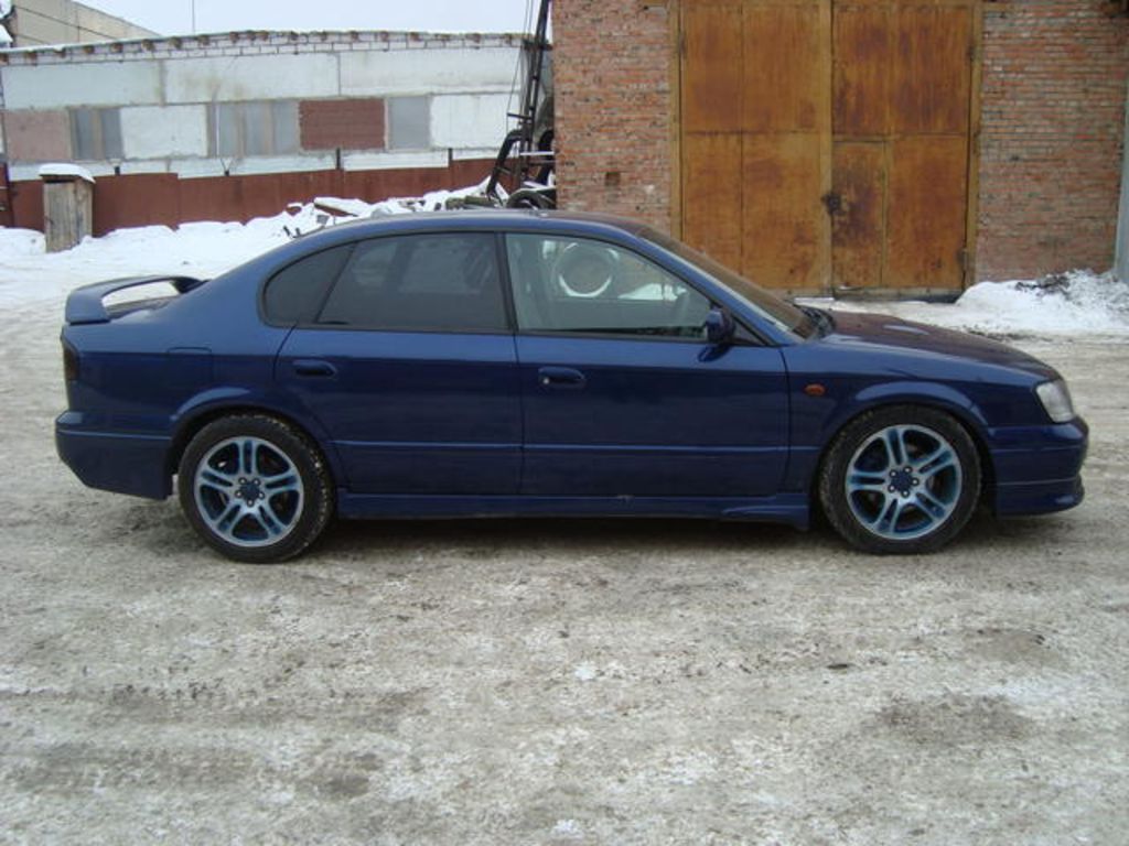 2000 Subaru Legacy B4