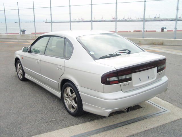 2000 Subaru Legacy B4