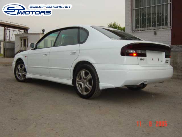2000 Subaru Legacy B4 Photos