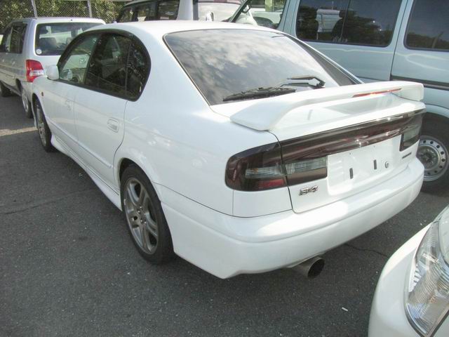 2000 Subaru Legacy B4 Images