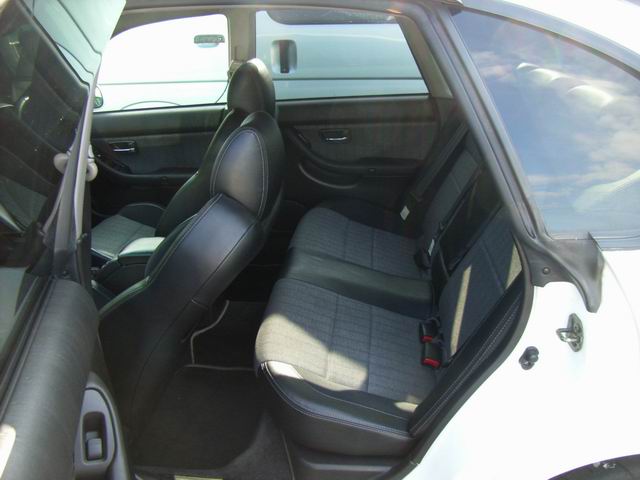 2000 Subaru Legacy B4 Pictures