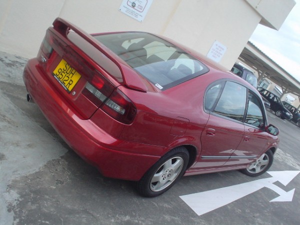 2000 Subaru Legacy B4 Pictures