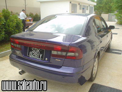 2000 Subaru Legacy B4 Images