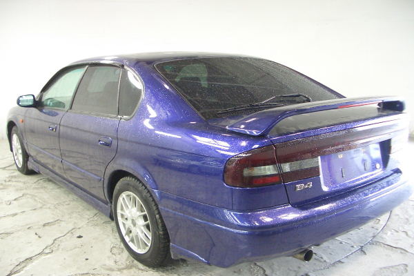 2000 Subaru Legacy B4 Pictures