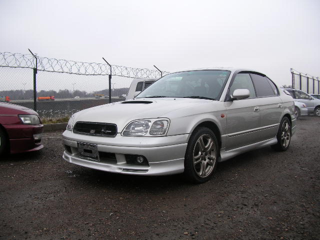 2000 Subaru Legacy B4 Pics