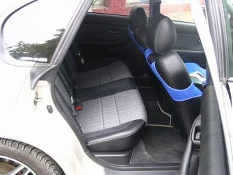 2000 Subaru Legacy B4 Photos