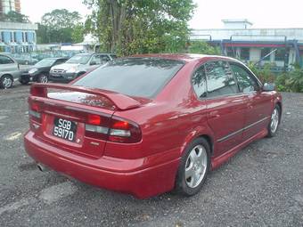 2000 Subaru Legacy B4 Photos