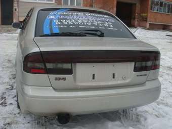 2000 Subaru Legacy B4 Images