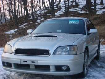 2000 Subaru Legacy B4 Pictures
