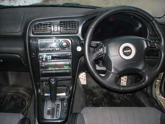 2000 Subaru Legacy B4 Pictures