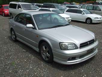 2000 Subaru Legacy B4 Images