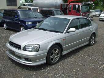 2000 Subaru Legacy B4 Pictures