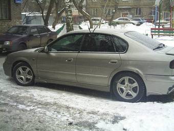 2000 Subaru Legacy B4 Photos