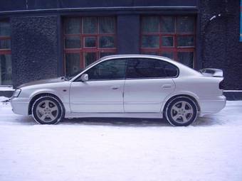 2000 Subaru Legacy B4 Photos