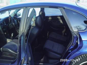 2000 Subaru Legacy B4 Photos