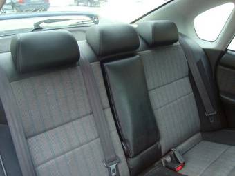2000 Subaru Legacy B4 Pictures