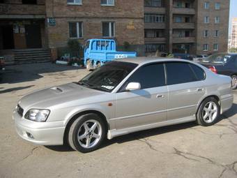 2000 Subaru Legacy B4 Pics