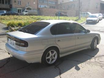 2000 Subaru Legacy B4 Photos