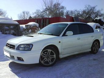 2000 Subaru Legacy B4 Pictures