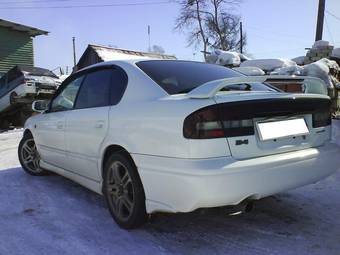 2000 Subaru Legacy B4 Photos