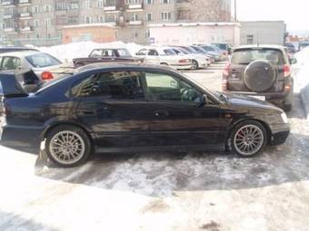 2000 Subaru Legacy B4 Photos