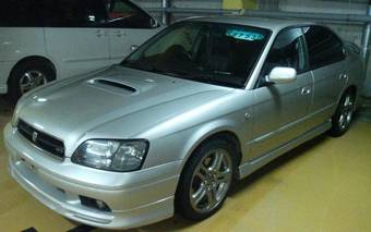 2000 Subaru Legacy B4 Photos