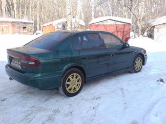 2000 Subaru Legacy B4 Photos