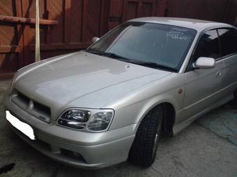 2000 Subaru Legacy B4 Pictures